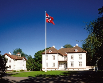 8_hist_Ole P. Rørvik_Aune Forlag,.jpg